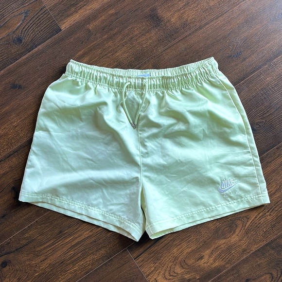 Nike Baggy Satin Womens Shorts - Picture 1 of 3